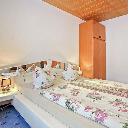 Ferienwohnung Milmersdorf דירה Milmersdorf